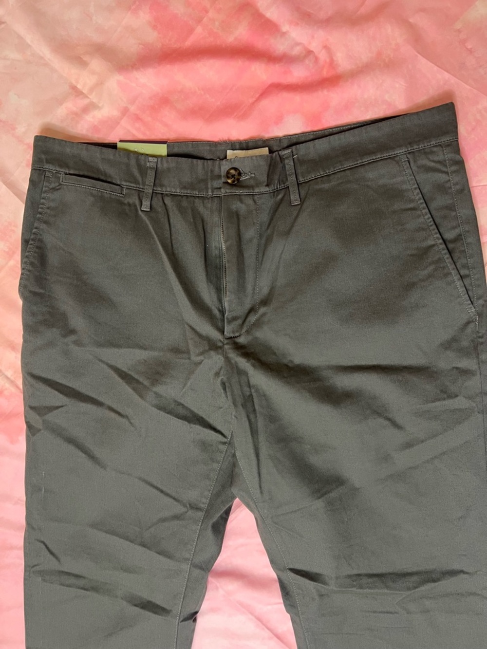NWT Men's Every Wear Slim Fit Chino Pants - Goodfellow & Co 38x30 - Picture 2 of 6